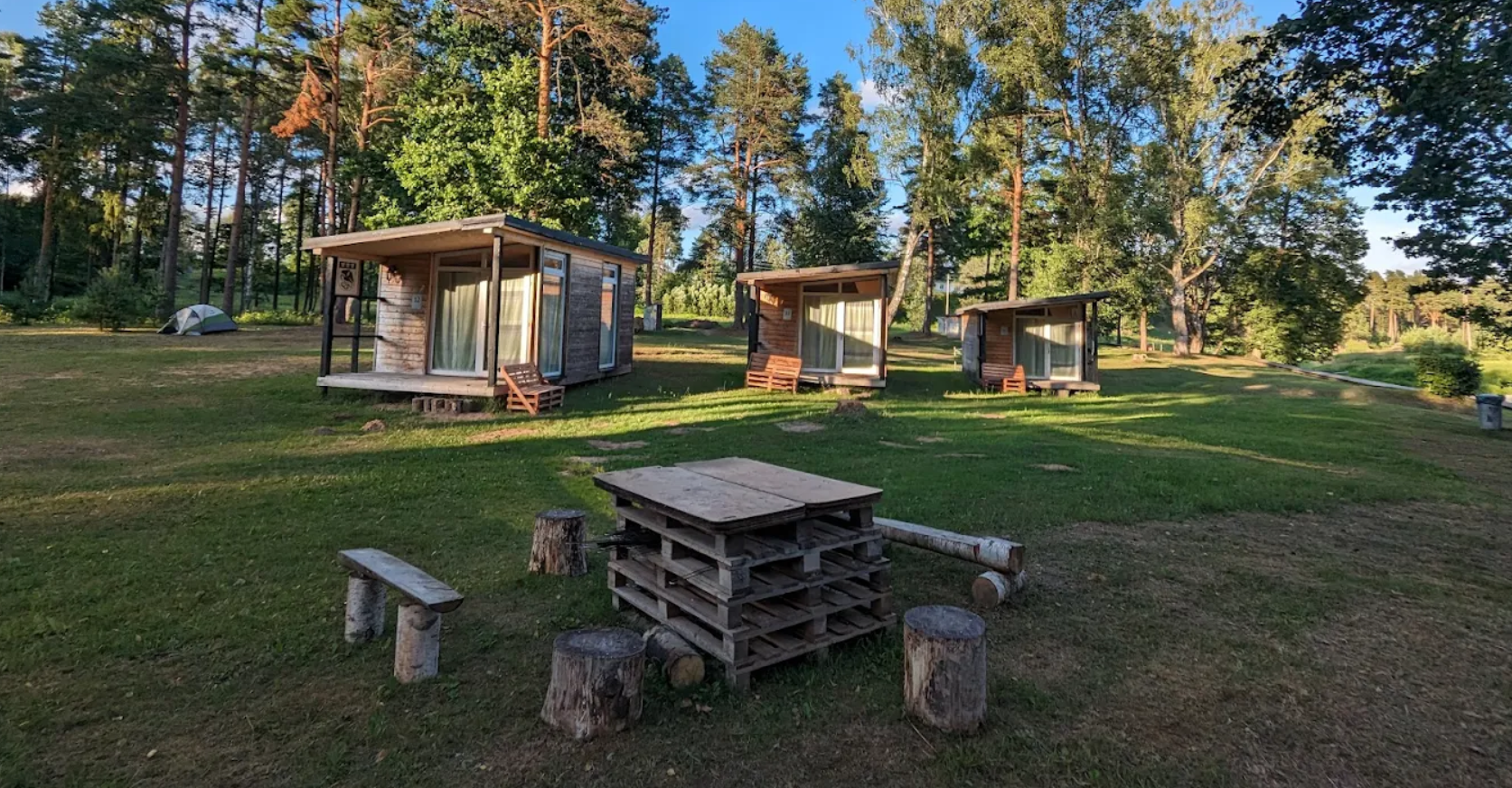 Mājiņu komplekss